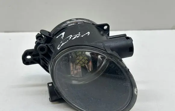 Volvo V70 Front fog light 31213101