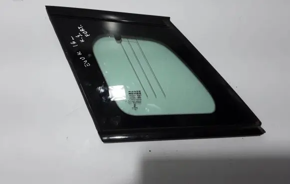 Land Rover Evoque I Rear side window