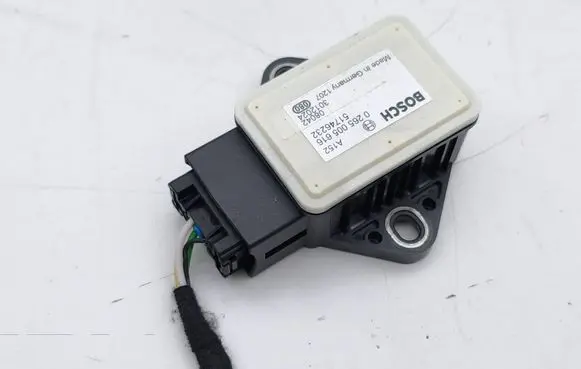 Maserati Quattroporte ESP acceleration yaw rate sensor 0265005616 3012024