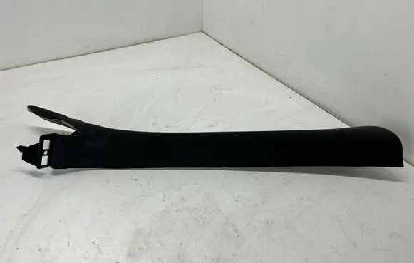 Maserati Ghibli (A) pillar trim 06700712230 670010333