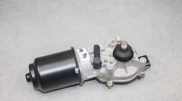 Mazda 3 II Wiper motor 0531B108 0531 B108