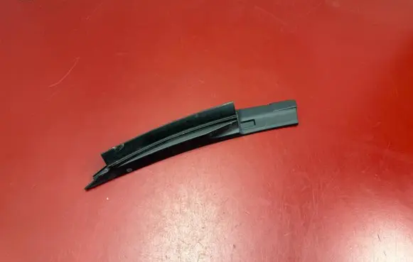 Tesla Model 3 Wiper trim 150493600A 150493400A 1504934