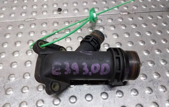BMW 5 E60 E61 Engine coolant pipe/hose S27705584 2247744