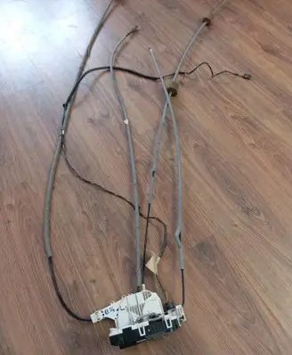 Volkswagen Crafter Sliding door lock A9067300235 ZGS010