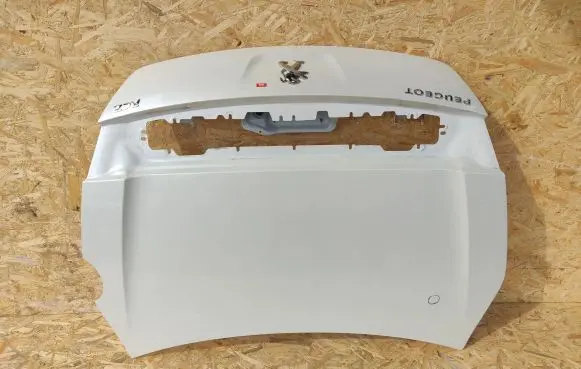 Peugeot RCZ Tailgate/trunk/boot lid