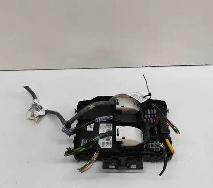 Ford Kuga III Central body control module RU5T15604BJGC F005V04498