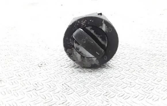 Volkswagen Golf V Light switch 1K0941431B
