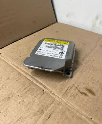 BMW 5 E39 Airbag control unit/module 0285001368 31690549100U 6905491