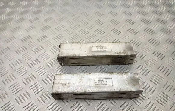 Audi A6 S6 C6 4F Front bumper support beam 4F0807133 4F0807134