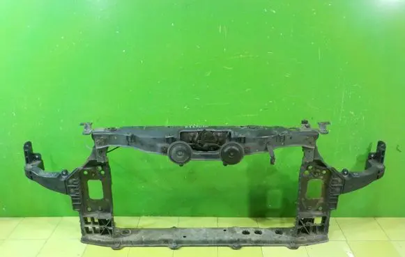 Hyundai i40 Radiator support slam panel 641463Z000