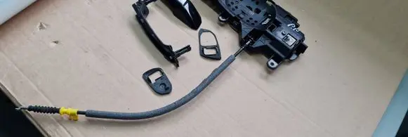 Audi Q5 SQ5 Front door check strap stopper 80A837240 252088