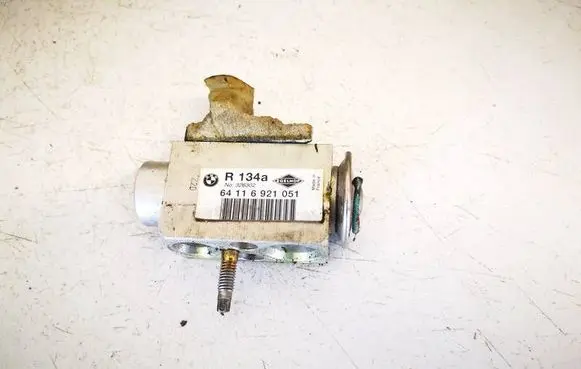 BMW 6 E63 E64 Air conditioning (A/C) expansion valve 64116921051