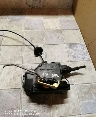 Audi A4 S4 B6 8E 8H Rear door lock 4B0839016D