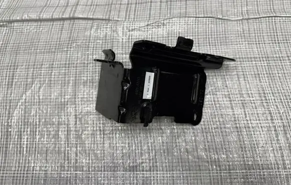 Lancia Ypsilon Centre console side trim front 9839814880