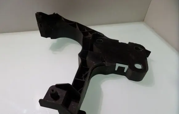 Renault Scenic II - Grand scenic II Front bumper mounting bracket 8200137495 43194