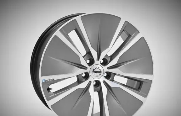 Volvo XC90 R19 alloy rim 31680216