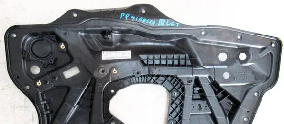 Volkswagen Scirocco Other interior part 1Q0837756