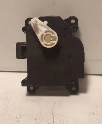 Mitsubishi Colt CZ3 Air flap motor/actuator 1138002840