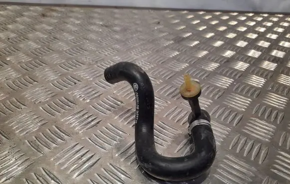 Audi A8 S8 D4 4H Brake vacuum hose/pipe 4H0611981AL