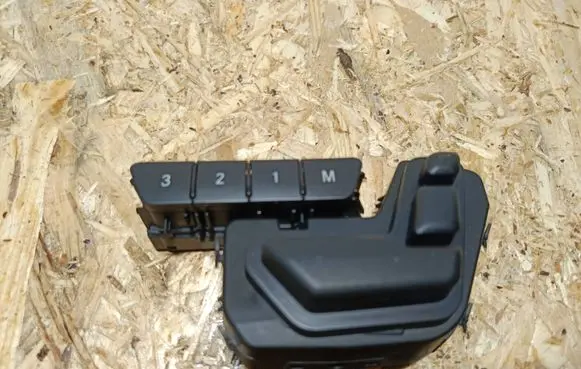 Mercedes-Benz CLS C218 X218 Seat control switch A2129059700 10025894 02051202