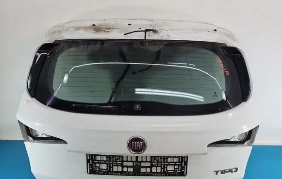 Tailgate/trunk/boot lid