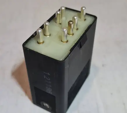 Mercedes-Benz E W124 Other relay 0135454832 898690000