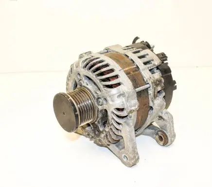 Renault Clio V Generator/alternator 231009933RB