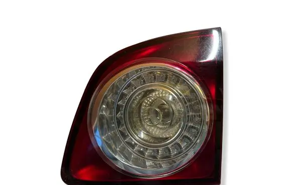 Volkswagen Golf Plus Tailgate rear/tail lights 5M0945094H
