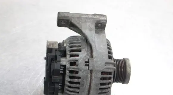 Volvo XC70 Generator/alternator 8676498