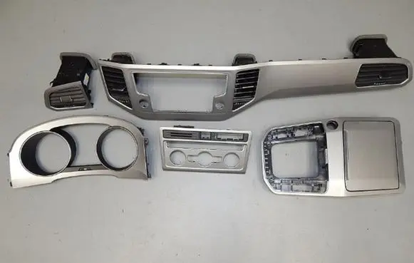 Volkswagen Golf Sportsvan Panel trim