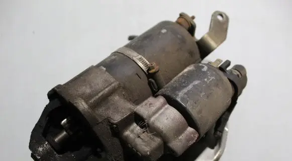 Volkswagen PASSAT B5 Starter motor