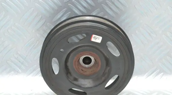 Opel Astra J Crankshaft pulley 55574771