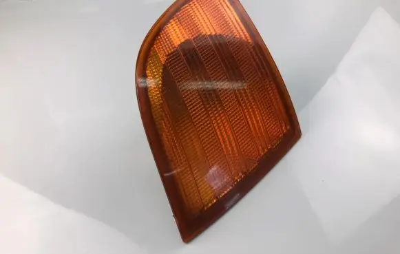 Mercedes-Benz Vito Viano W638 Front fender indicator light 6388200121
