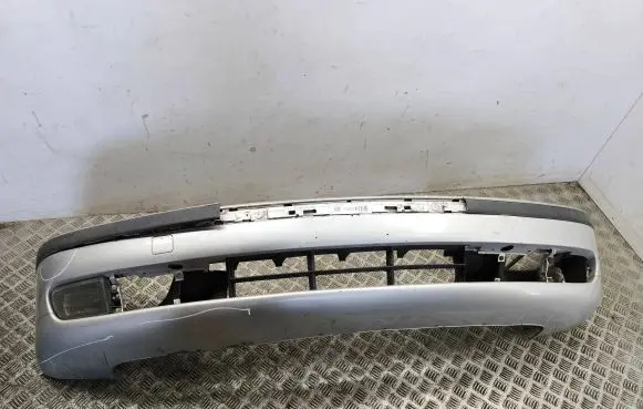BMW 5 E39 Front bumper 8159344