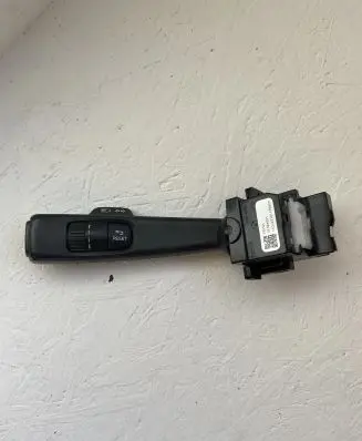 Volvo S60 Indicator stalk 31394001