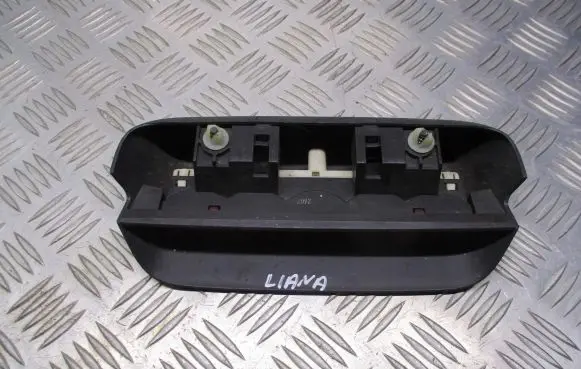 Suzuki Liana Third/center stoplight