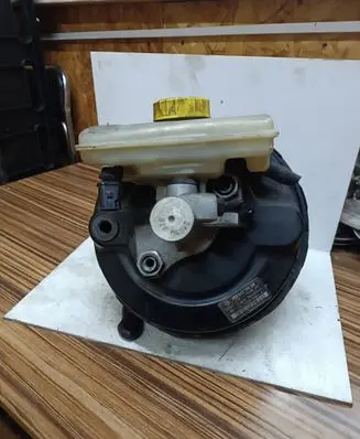 Audi A4 S4 B7 8E 8H Brake booster 8E0612105AB 03785945014