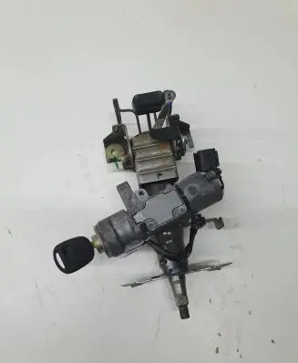 Toyota Avensis T250 Ignition lock 450200504