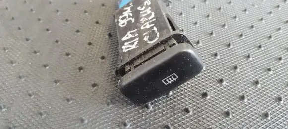 KIA Clarus Windscreen/window heater switch