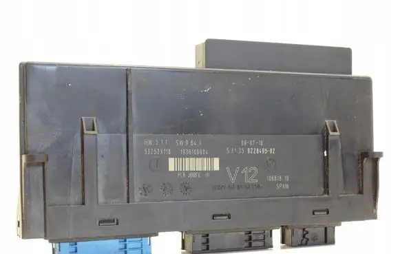 BMW 5 F10 F11 Comfort/convenience module 9228495