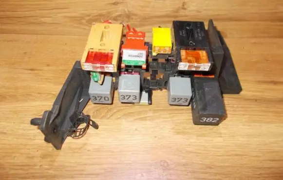 Skoda Fabia Mk1 (6Y) Fuse box set