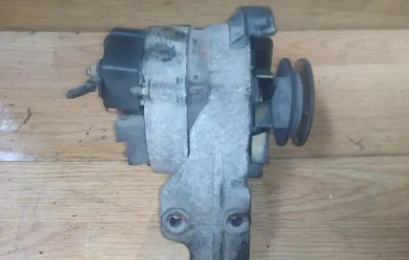 Renault Twingo I Generator/alternator 7701352209 542094