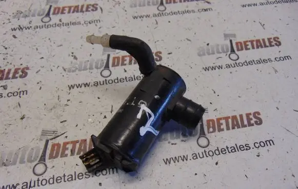 Mitsubishi Outlander Windscreen/windshield washer pump