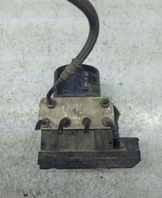 Volkswagen Golf IV ABS Pump 1J0614117C