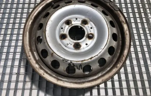 Mercedes-Benz Vito Viano W638 R15 steel rim 