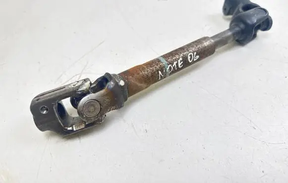 Nissan Note (E11) Steering column universal joint