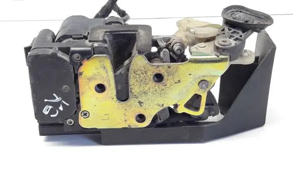 Alfa Romeo 156 Rear door lock