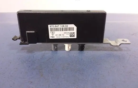 Porsche Panamera (970) Aerial antenna amplifier 97064710802
