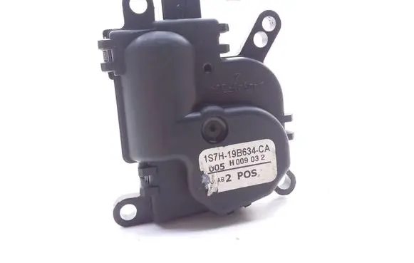Ford Fusion Air flap motor/actuator 1S7H19B634CA H009032