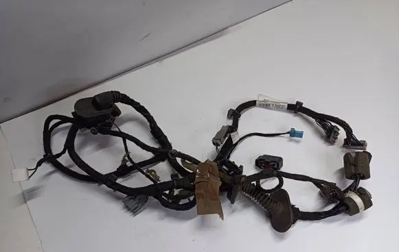 Jaguar XF X250 Front door wiring loom 8X2T14A205 A12096679